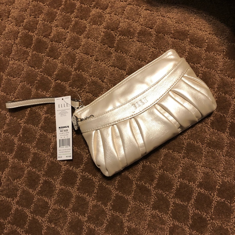 NWT Elle leather small clutch/wristlet